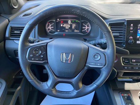 Used 2023 Honda Passport EX-L image 11