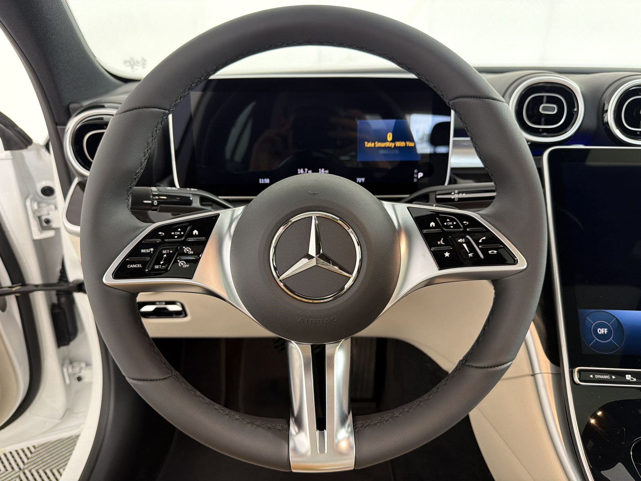 Used 2026 Mercedes-Benz C 300 4MATIC Sedan image 11