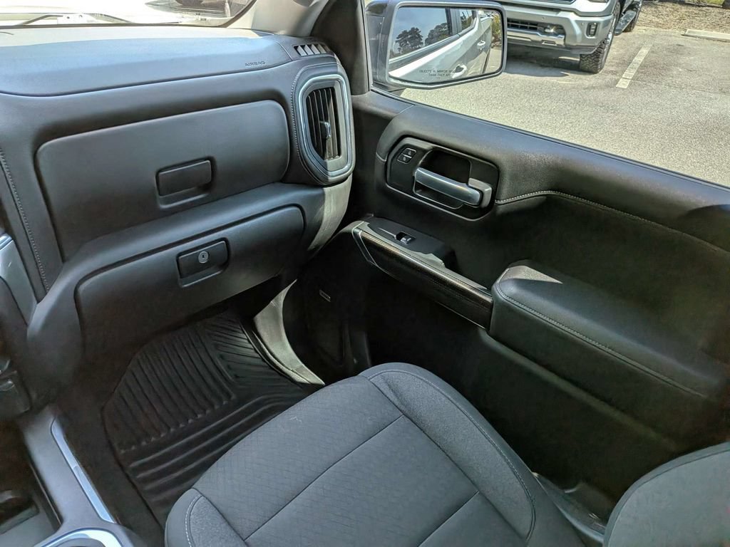 Used 2021 Chevrolet Silverado 1500 RST AWD/4WD image 17