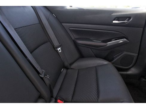 Certified 2025 Nissan Altima 2.5 SR FWD image 15