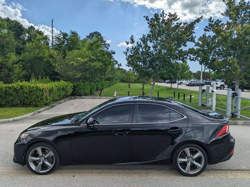 Used 2015 Lexus IS 350 image 4