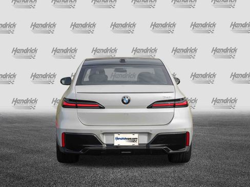 Certified 2024 BMW 740i image 8