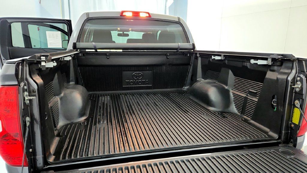 Used 2016 Toyota Tundra SR5 w/ TRD Off Road Package AWD/4WD image 18