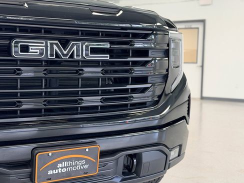 Used 2023 GMC Sierra 1500 Elevation w/ X31 Off-Road Package image 10