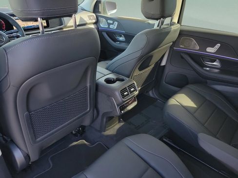 New 2026 Mercedes-Benz GLS 450 4MATIC image 16