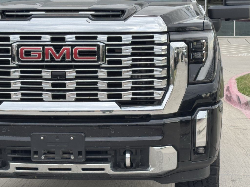 Used 2024 GMC Sierra 2500 Denali w/ Denali Reserve Package AWD/4WD image 9