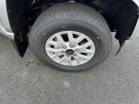 New 2025 Toyota Tacoma SR5 image 12