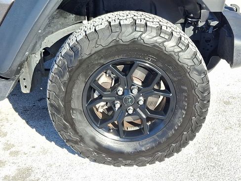 Used 2024 Jeep Wrangler Willys image 9