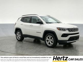 Used 2025 Jeep Compass Latitude video 1