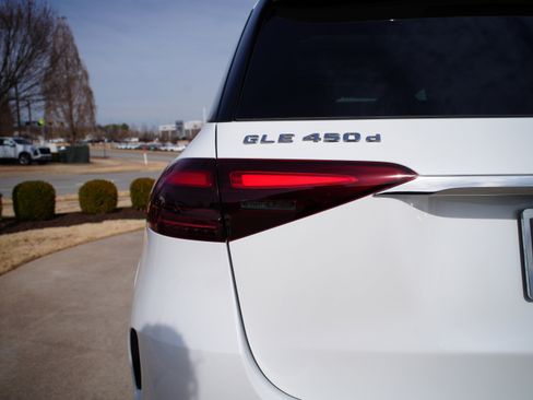 New 2026 Mercedes-Benz GLE 450 4MATIC image 7