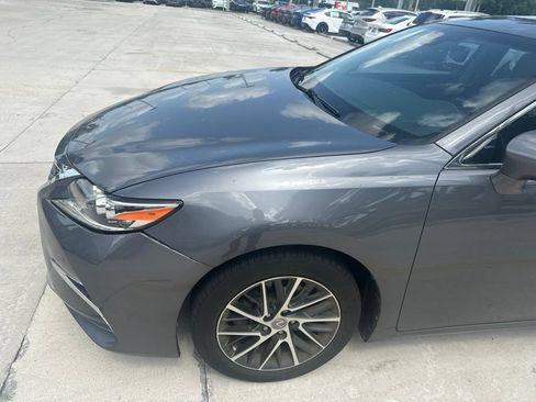 Used 2018 Lexus ES 350 w/ Luxury Package w/Wood Trim FWD image 5