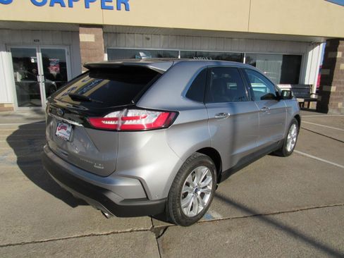 Used 2020 Ford Edge Titanium w/ Equipment Group 301A image 5
