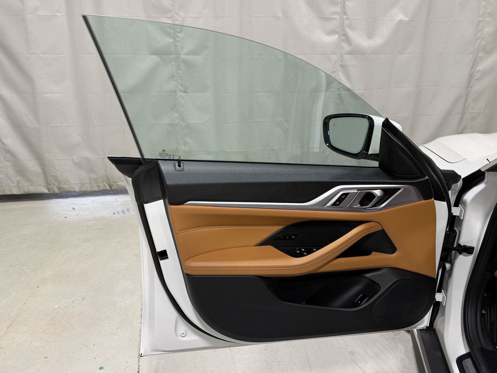 Used 2024 BMW i4 xDrive40i w/ Premium Package AWD/4WD image 25
