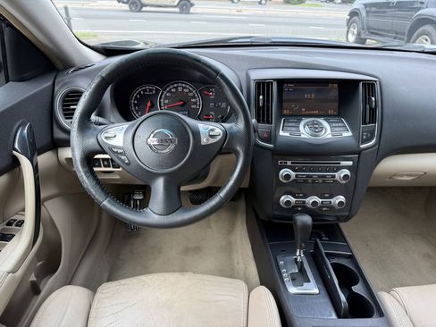 Used 2014 Nissan Maxima 3.5 SV w/ SV Value Package FWD image 17