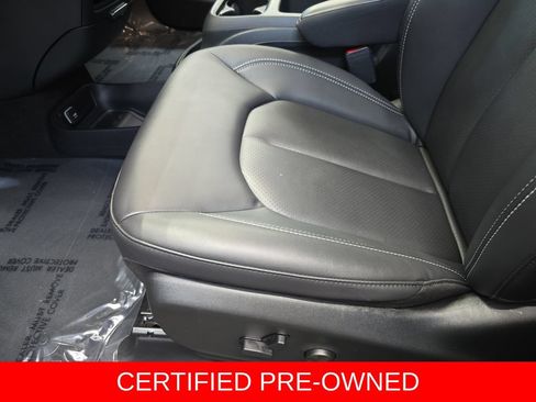 Used 2026 Chrysler Pacifica Select AWD/4WD image 30