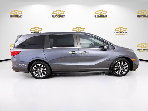Used 2023 Honda Odyssey EX-L image 8