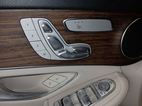 Certified 2022 Mercedes-Benz GLC 300 4MATIC image 16