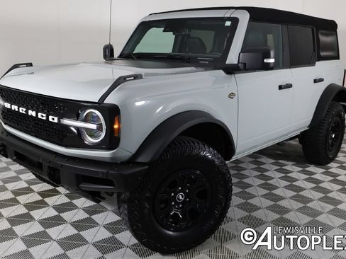 Used 2023 Ford Bronco Wildtrak AWD/4WD image 1