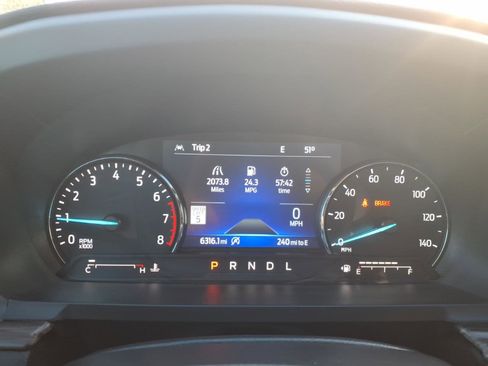 Certified 2024 Ford Explorer Limited w/ Equipment Group 301A image 27