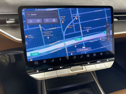 Used 2026 Lucid Gravity Dream image 23