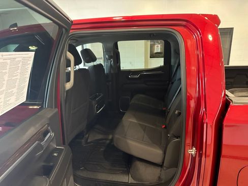 Used 2023 GMC Sierra 1500 Elevation w/ Preferred Package AWD/4WD image 18