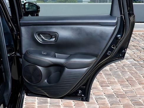 Certified 2024 Honda HR-V Sport image 14