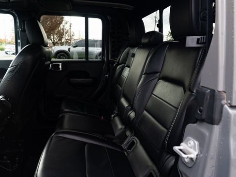 Used 2020 Jeep Gladiator Rubicon image 22