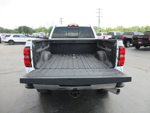 Used 2016 Chevrolet Silverado 2500 LTZ w/ Duramax Plus Package AWD/4WD image 9