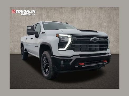 Used 2026 Chevrolet Silverado 2500 LT w/ Trail Boss Package image 1