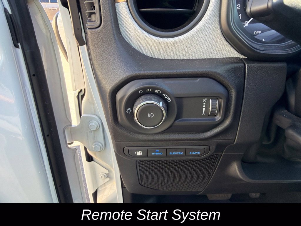 Used 2024 Jeep Wrangler Unlimited AWD/4WD image 18