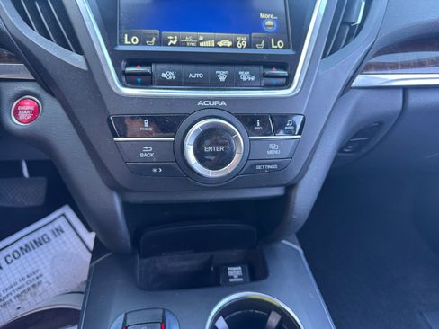 Used 2017 Acura MDX FWD image 11