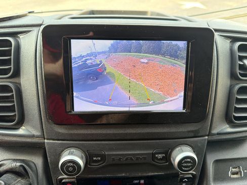 Used 2023 RAM ProMaster 2500 FWD image 18