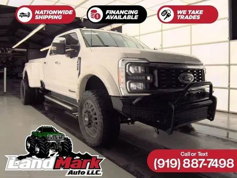 Used 2023 Ford F450 Lariat w/ Tow Technology Package AWD/4WD image 1