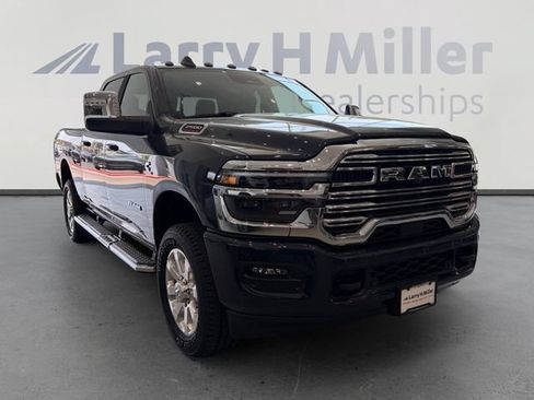 New 2026 RAM 2500 Laramie AWD/4WD image 7