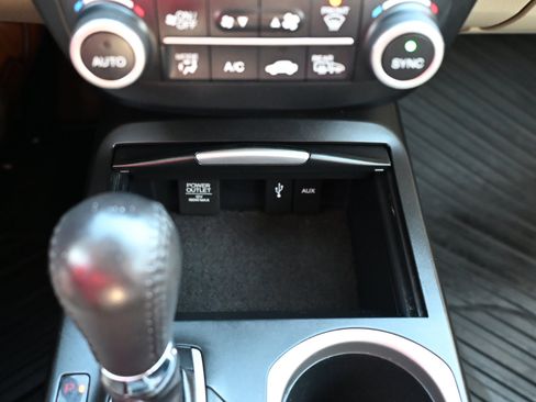 Used 2016 Acura RDX AWD 4dr Tech/AcuraWatch Plus P image 21