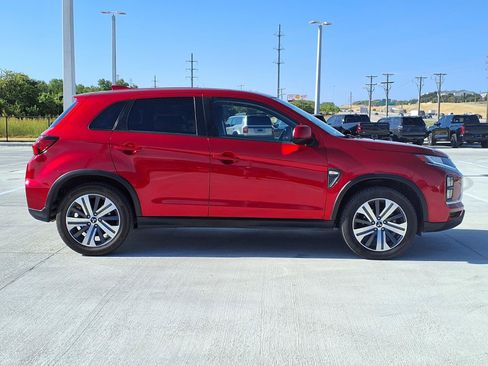 Used 2021 Mitsubishi Outlander Sport ES FWD image 10