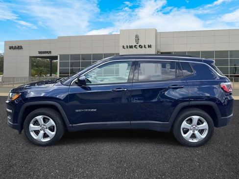Used 2018 Jeep Compass Latitude w/ Popular Equipment Group FWD image 6