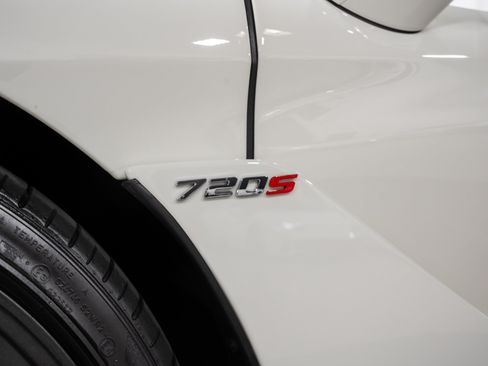 Used 2021 McLaren 720S Performance RWD image 37