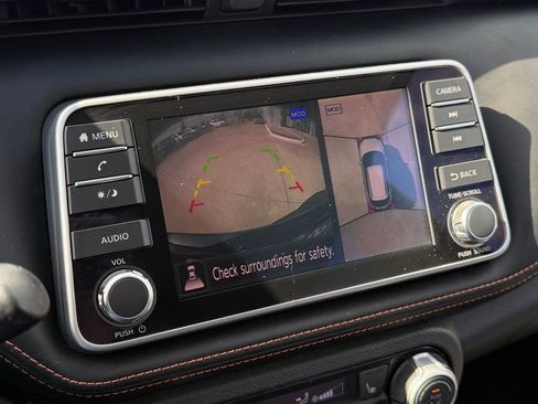 Used 2018 Nissan Kicks SR w/ Premium Package image 20