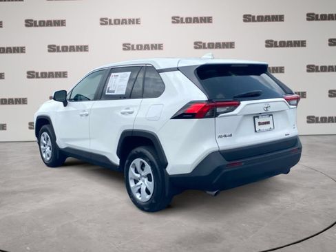 Used 2024 Toyota RAV4 LE AWD/4WD image 3