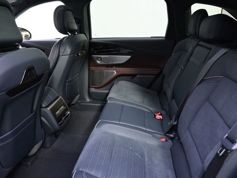 New 2026 Lincoln Nautilus Black Label w/ Jet Appearance Package image 21