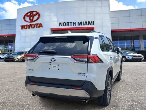 Used 2024 Toyota RAV4 Limited w/ Advanced Technology Package AWD/4WD image 4