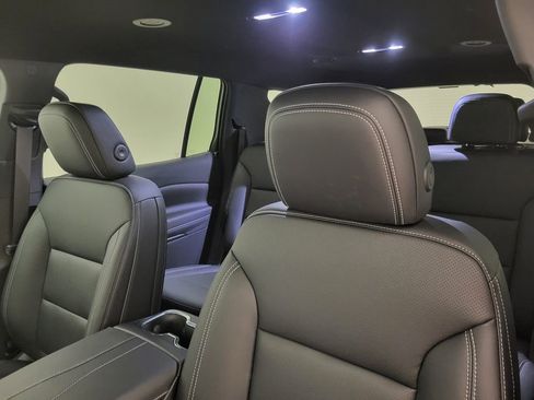 New 2026 Chevrolet Traverse LT w/ Midnight/Sport Edition image 29