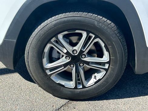 Used 2023 GMC Terrain SLE image 11