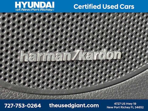 Used 2024 Hyundai Palisade SEL w/ Premium Package image 36