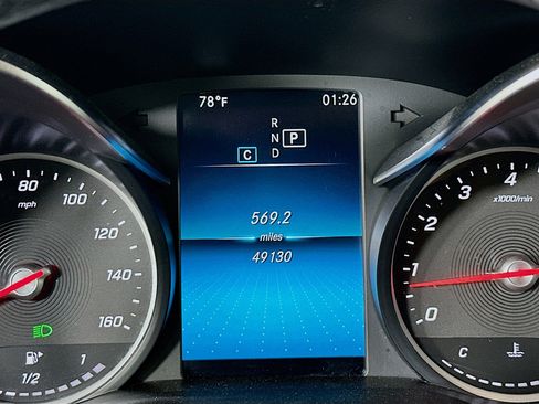 Used 2021 Mercedes-Benz GLC 300 w/ Premium Package image 19