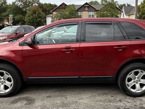 Used 2013 Ford Edge SEL image 16
