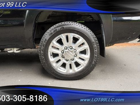 Used 2005 Chevrolet Silverado 2500 LT w/ Heavy-Duty Power Package AWD/4WD image 3