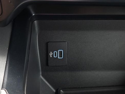 Used 2023 Ford F250 XLT w/ FX4 Off-Road Package AWD/4WD image 32