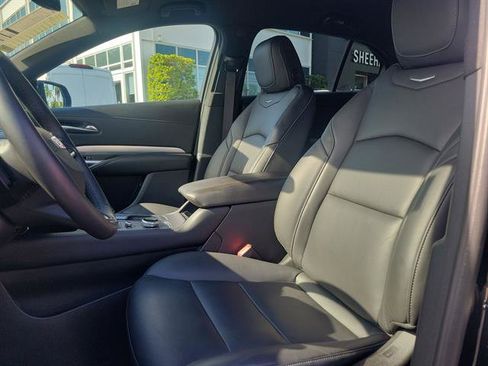 Certified 2023 Cadillac XT4 Premium Luxury image 39